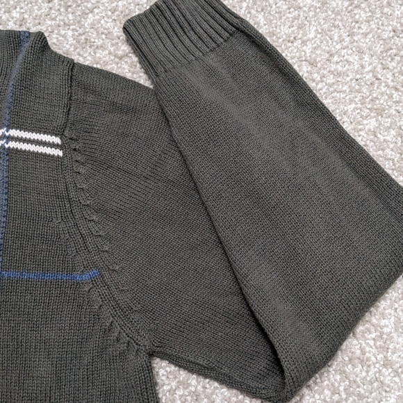 Dockers 100% cotton grey plaid crewneck pullover sweater (flawed) - Picture 4 of 14